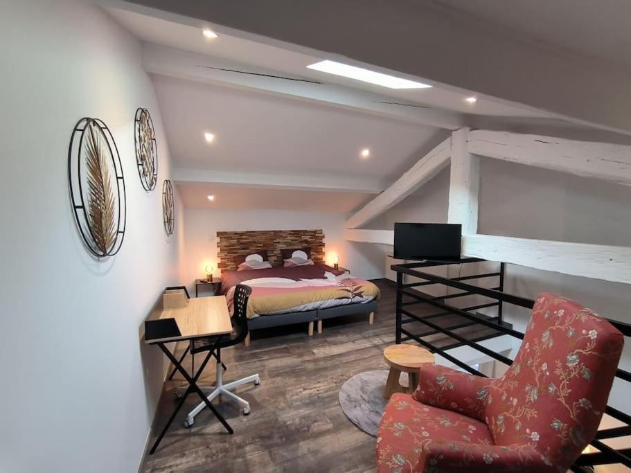 Appartamento T2 -55M2- Elegant Et Chaleureux Montbrison Esterno foto